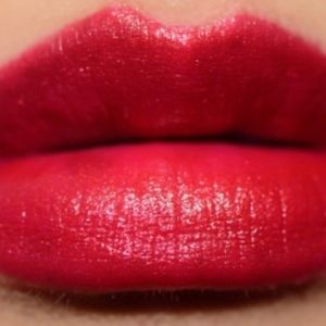 Gash - Urban Decay Lipstick